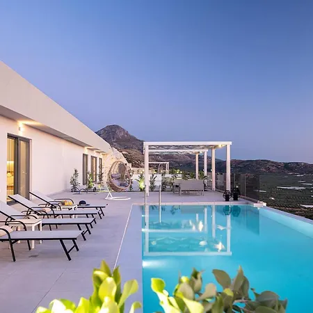 Villa Village *